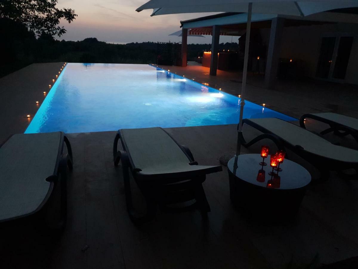 Villa Absolute Privacy Новиград Экстерьер фото